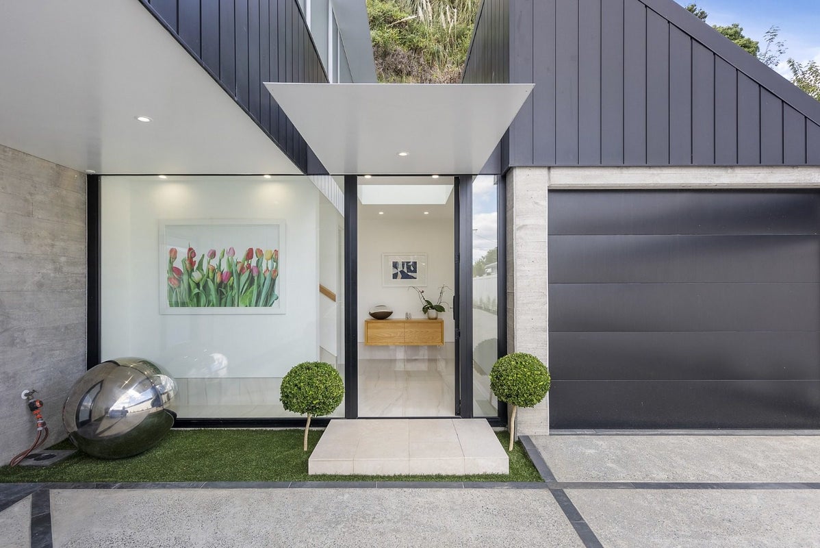 9A Shirley Road, Grey Lynn, Auckland - Carousel 1