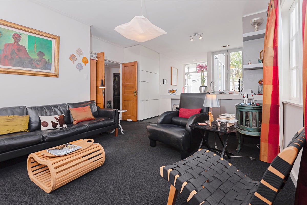 3/0 Valley Road, Mount Eden, Auckland - Carousel 2