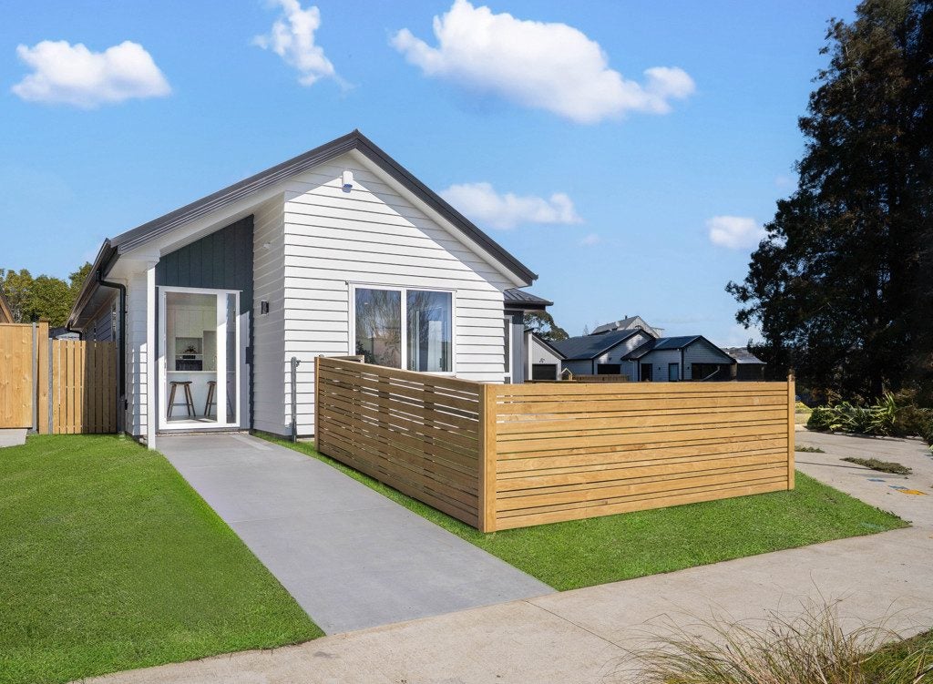 21 Waimaa Lane, Pōkeno - Carousel 1
