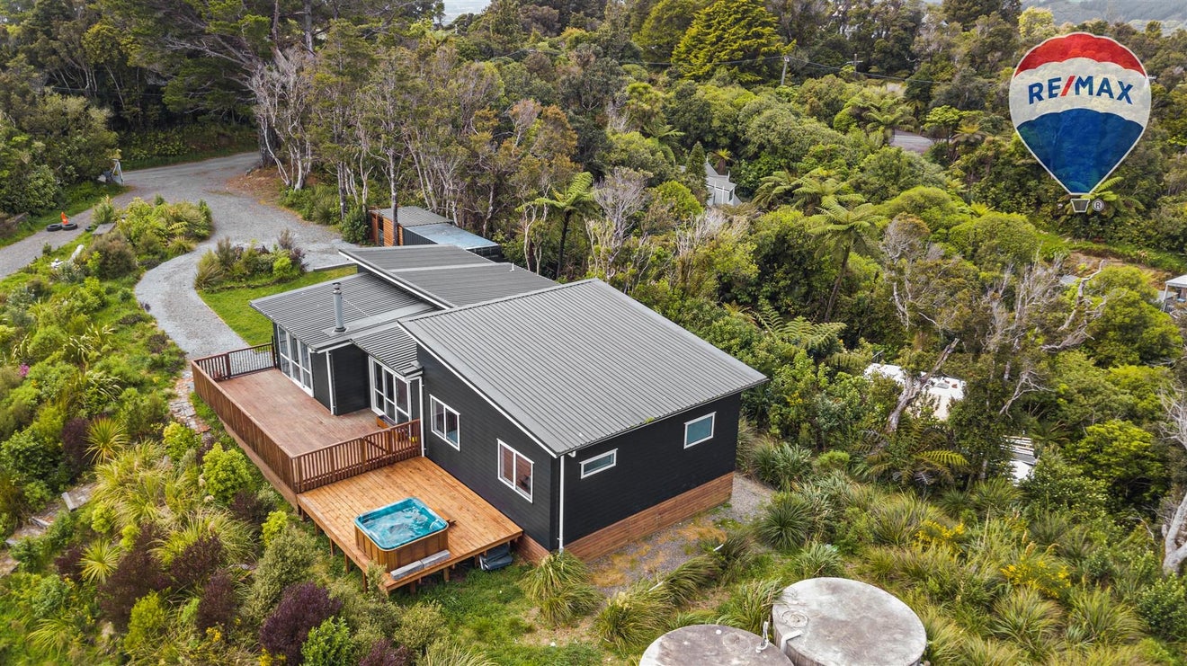 111 Avro Road, Blue Mountains, Upper Hutt - Carousel 18