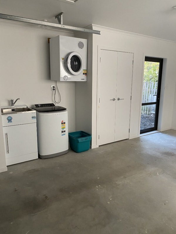 126 Albert Street, Hamilton East, Hamilton - Carousel 10