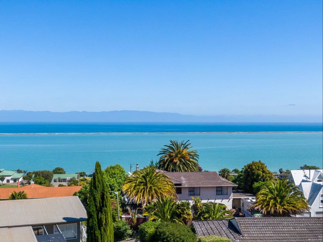 44 Tresillian Avenue, Marybank, Nelson - Carousel 1