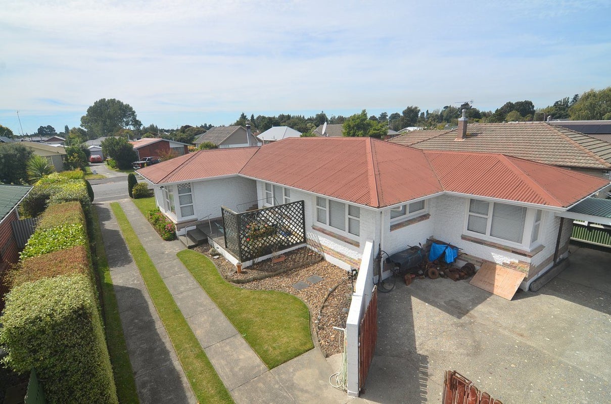 30 Porter Street, Netherby, Ashburton - Carousel 1