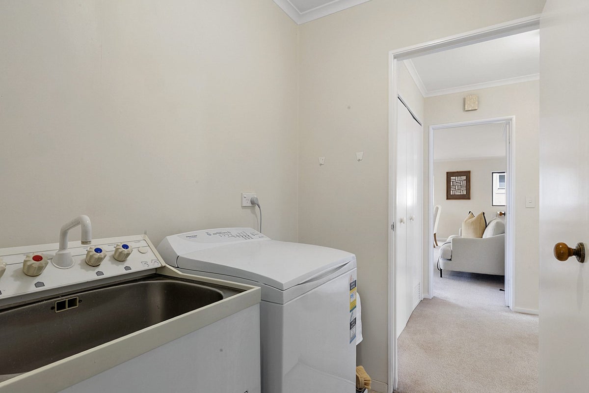 6A Vogel Street, Fitzroy, New Plymouth - Carousel 19