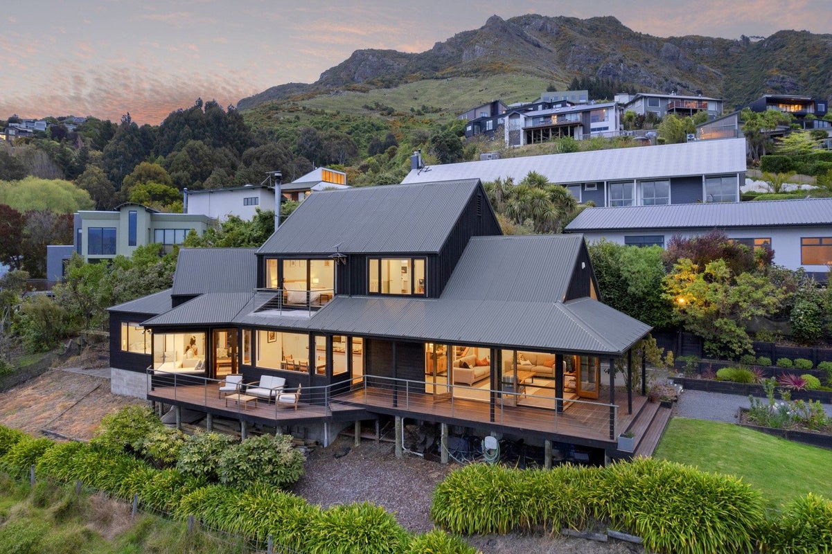 3 Lighthouse Lane, Governors Bay, Lyttelton - Carousel 22