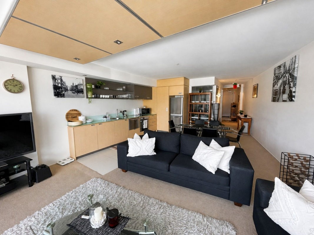 24/72 Tory Street, Te Aro, Wellington - Carousel 2