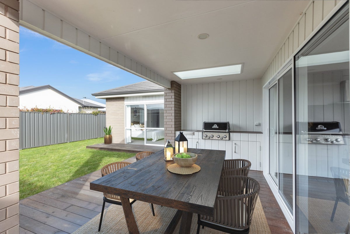 64 Eriksen Road, Te Awa, Napier - Carousel 1