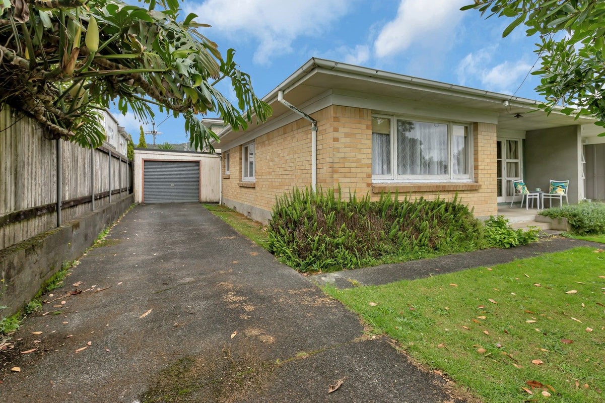 4A Davies Street, Kensington, Whangarei - Carousel 2