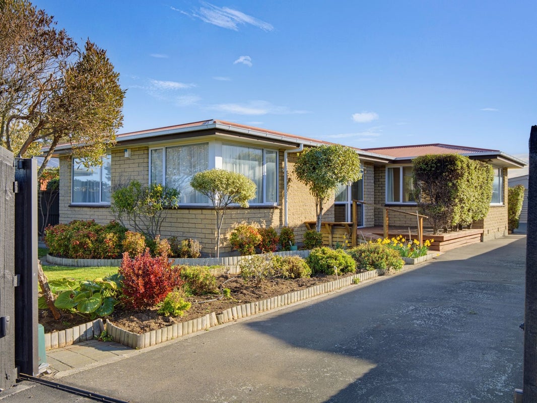 35 Woodgrove Avenue, North New Brighton, Christchurch - Carousel 1