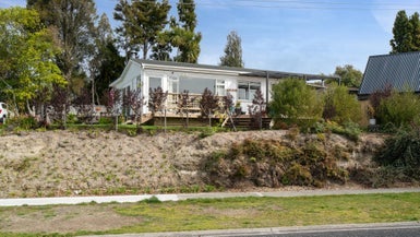 49 Matuku Street, Two Mile Bay, Taupo - Carousel 1