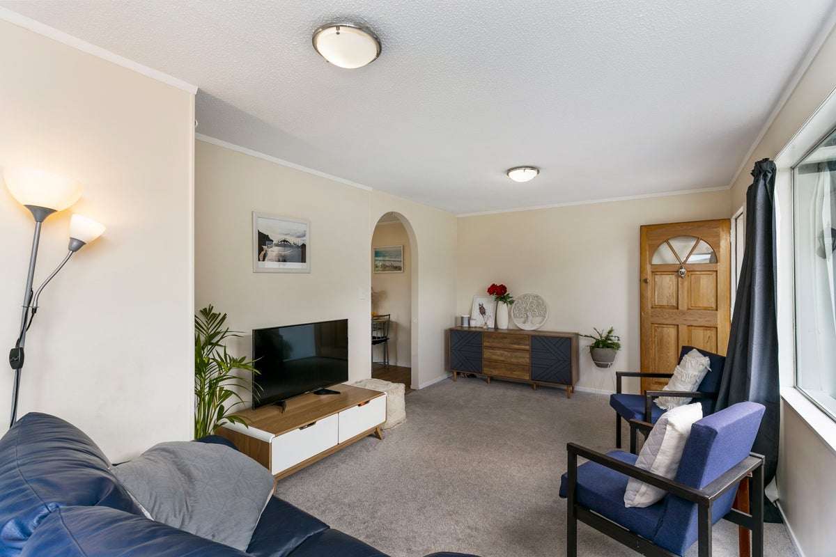 13A Percy Dyett Drive, Karori, Wellington - Carousel 2