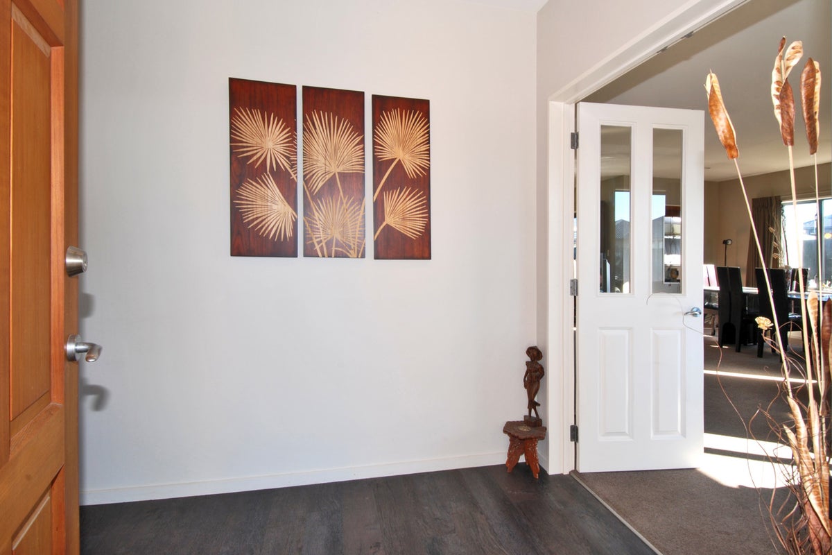 74 Kaniere Avenue, Hei Hei, Christchurch - Carousel 2