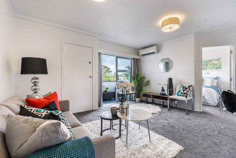 2/21 Finch Street, Western Springs, Auckland - Carousel 2