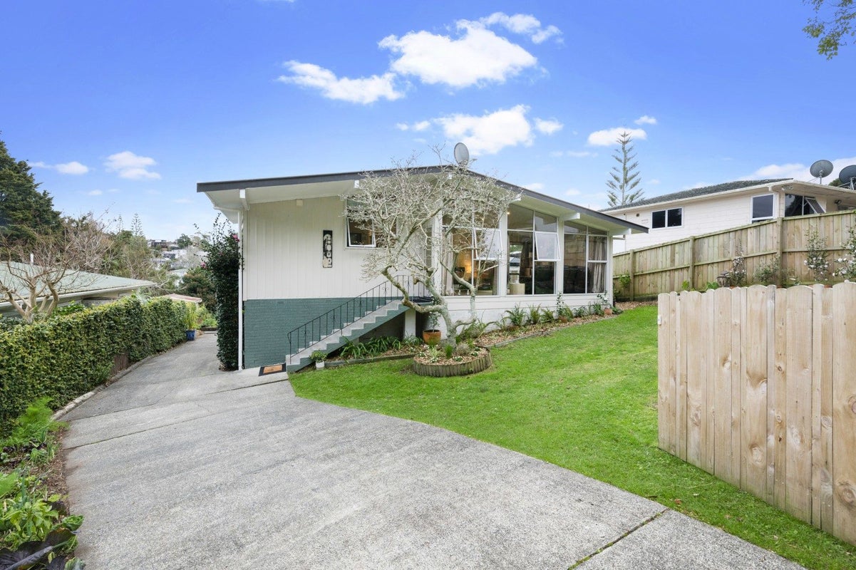 7 Vonnell Place, Birkdale, Auckland - Carousel 1