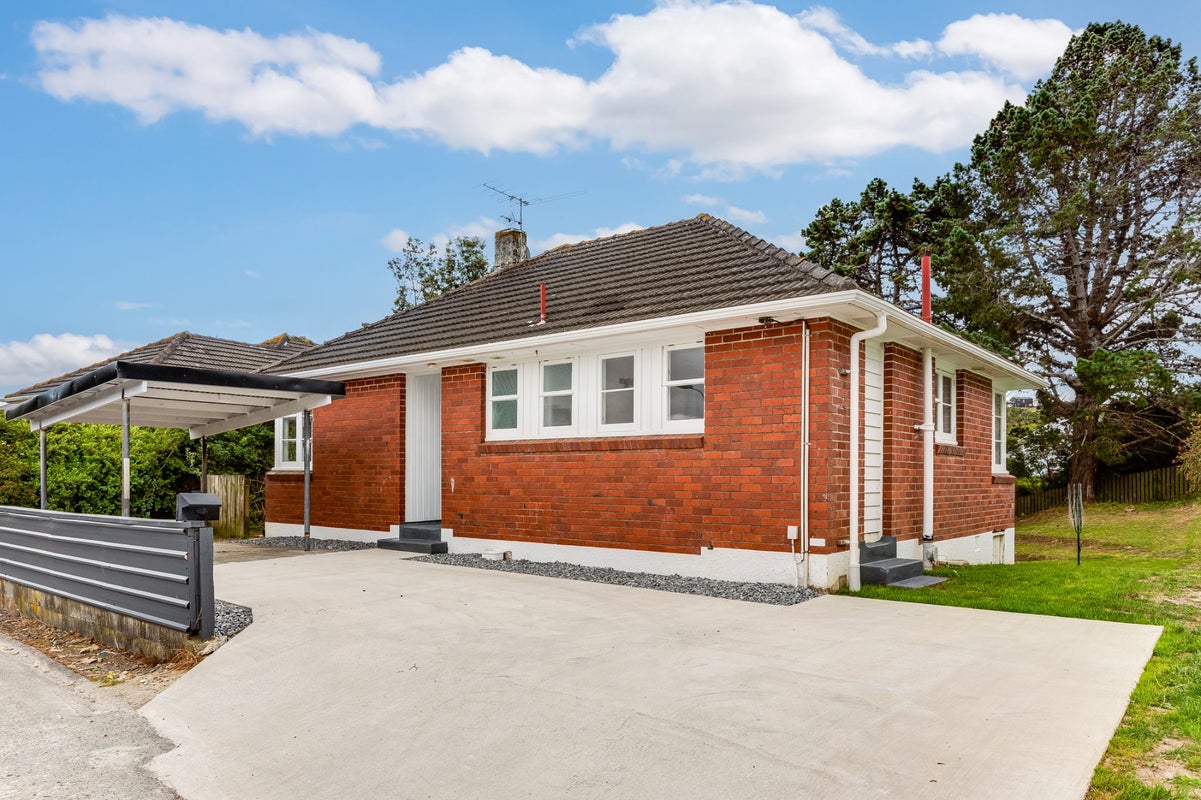 27 Mckillop Street, Ranui, Porirua - Carousel 1