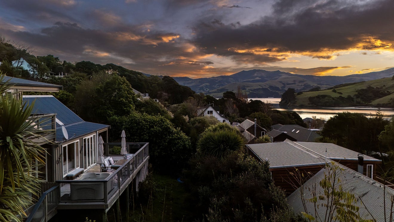 38a Rue Grehan, Akaroa, Banks Peninsula, Canterbury - Carousel 2