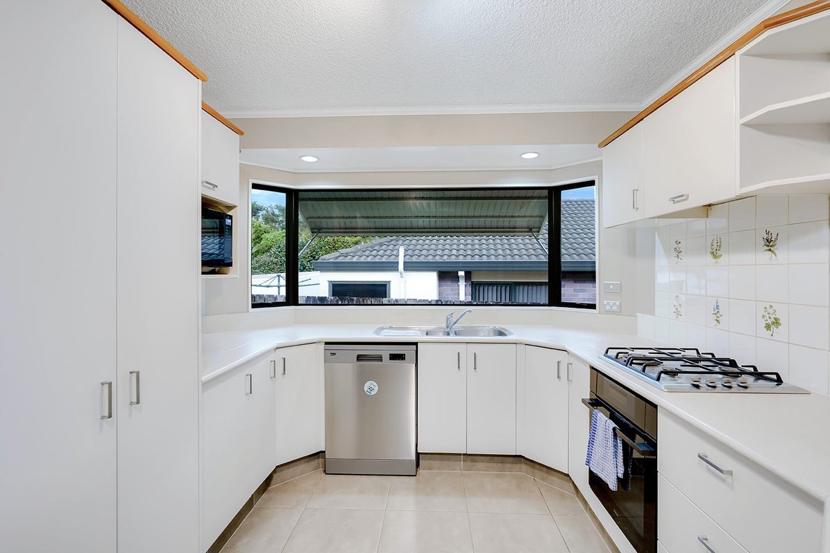 11 Ben Lomond Place, Nawton, Hamilton, Waikato - Carousel 2