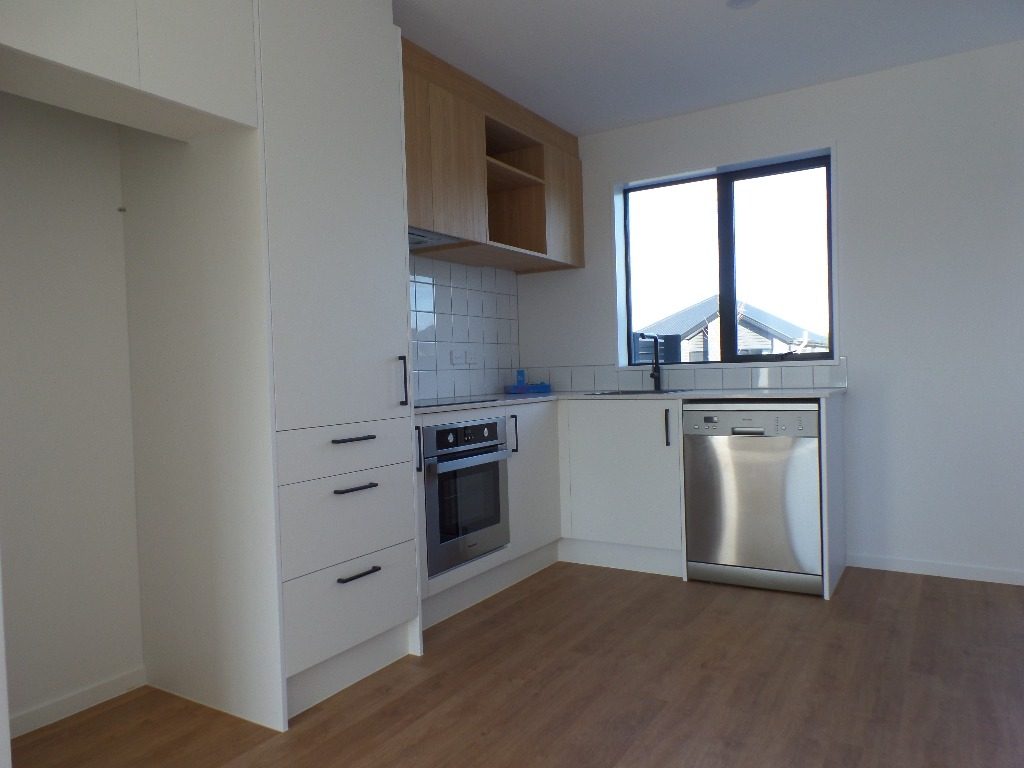 12 Piripiri Place, Broomfield, Christchurch - Carousel 2