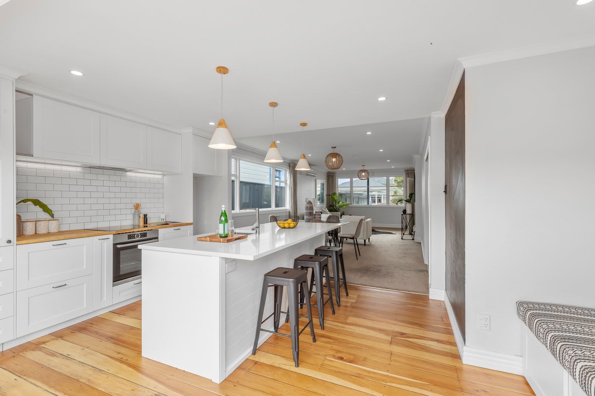 135 Nelson Street, Petone, Lower Hutt - Carousel 2