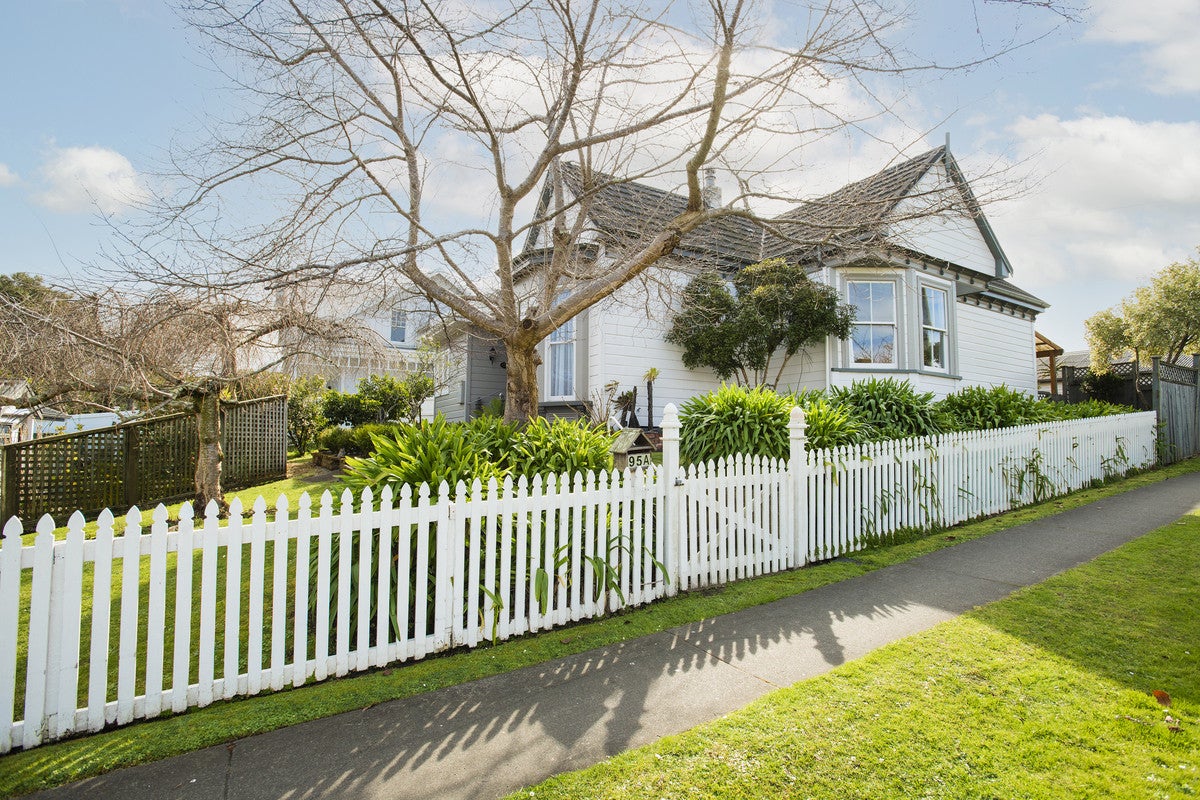95A Stout Street, Whataupoko, Gisborne - Carousel 1