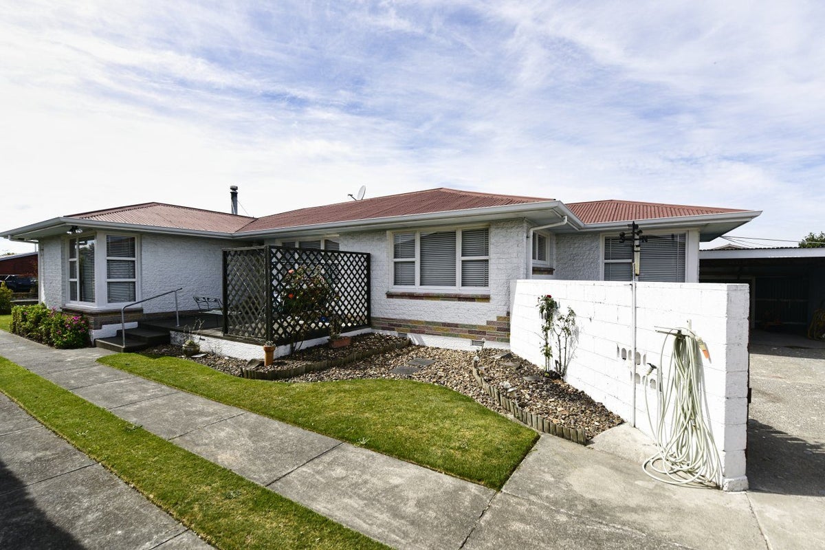 30 Porter Street, Netherby, Ashburton - Carousel 2