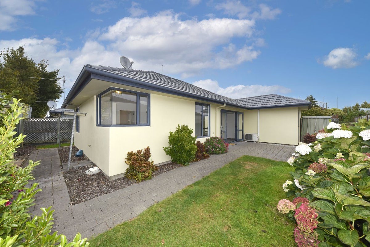 52E Marshland Road, Shirley, Christchurch - Carousel 1