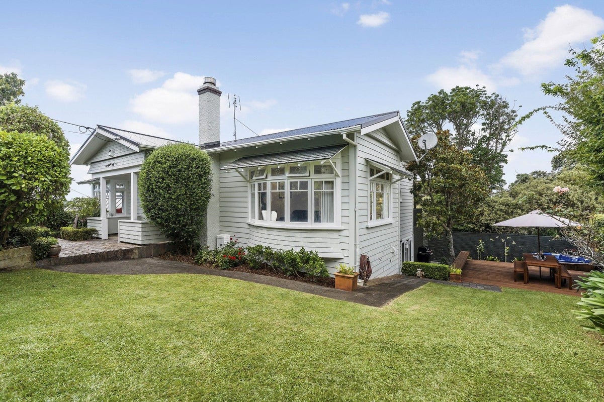 1/33 Mainston Road, Remuera, Auckland - Carousel 1