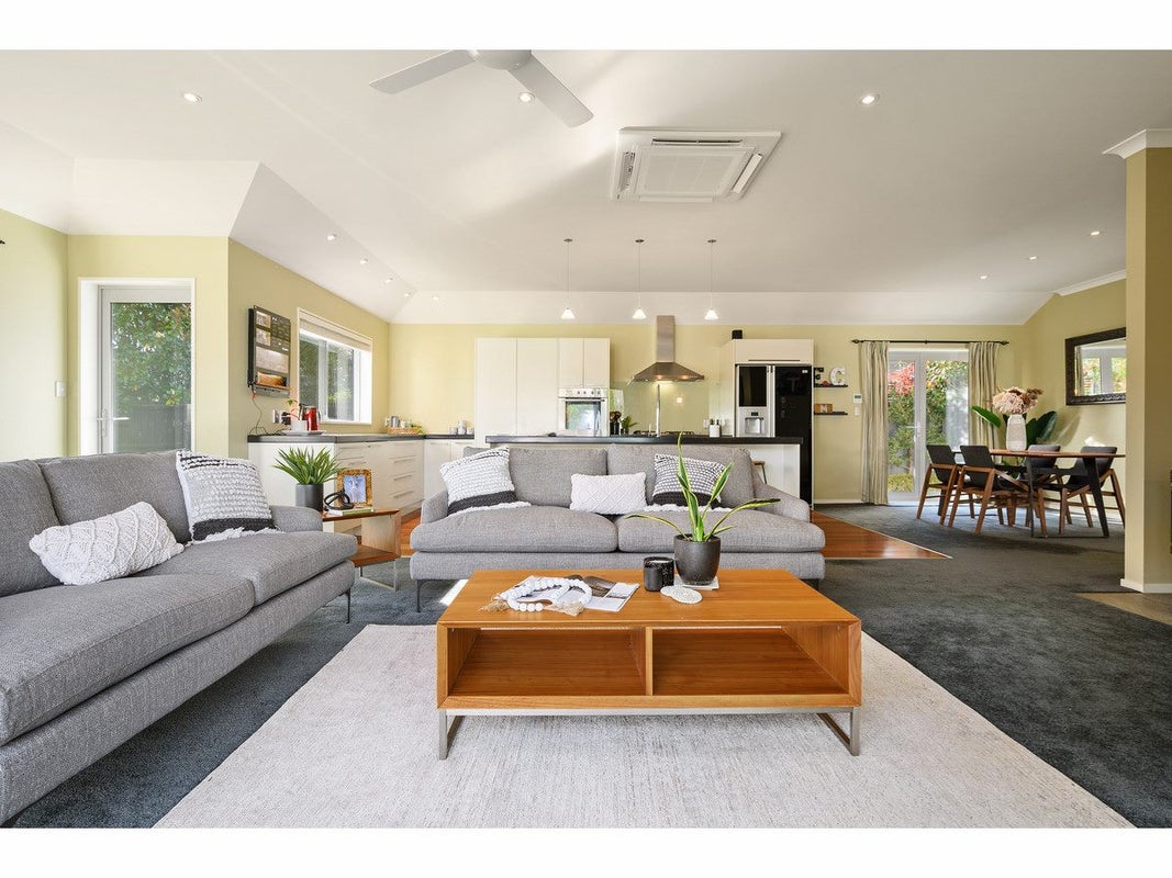 12 Springwater Avenue, Northwood, Christchurch - Carousel 2