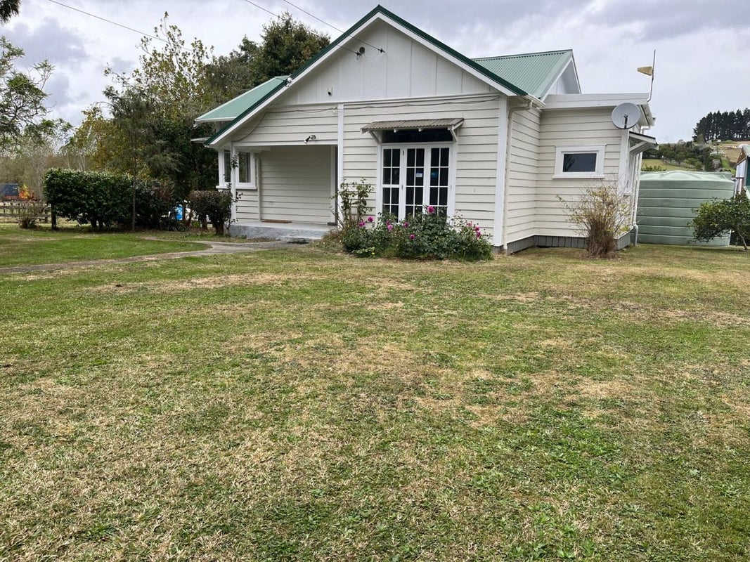 62 Church Road, Ardmore, Papakura - Carousel 2