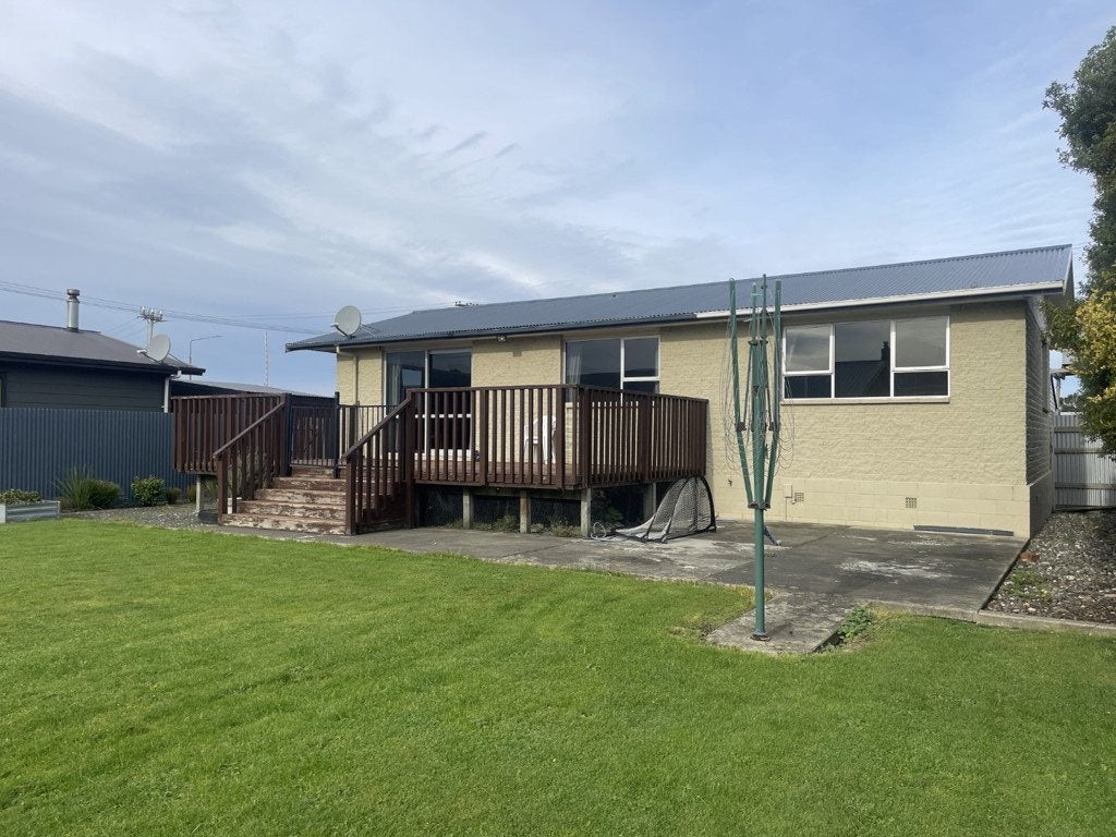 90 Bay Road, Grasmere, Invercargill - Carousel 11