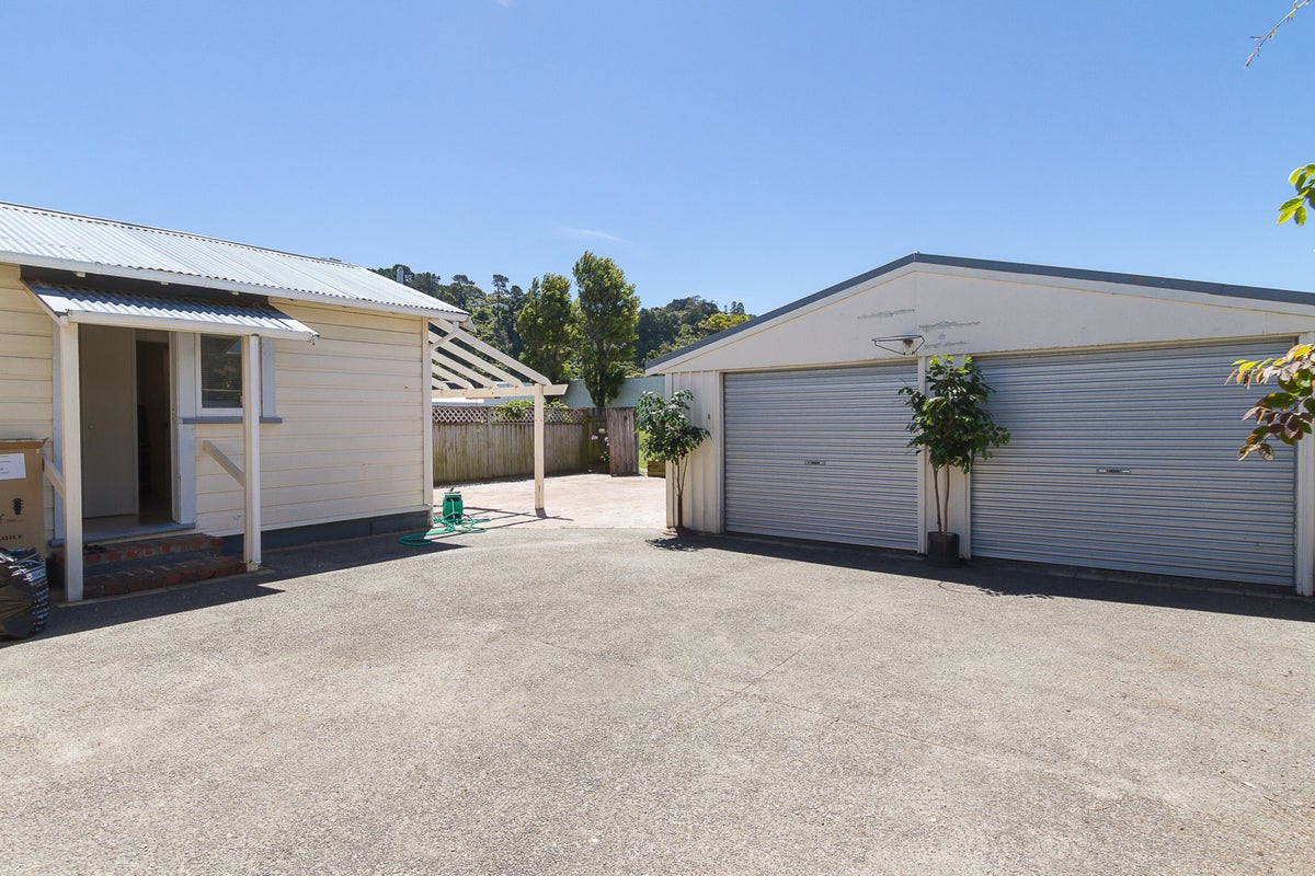 37 Te Mome Road, Alicetown, Lower Hutt - Carousel 24