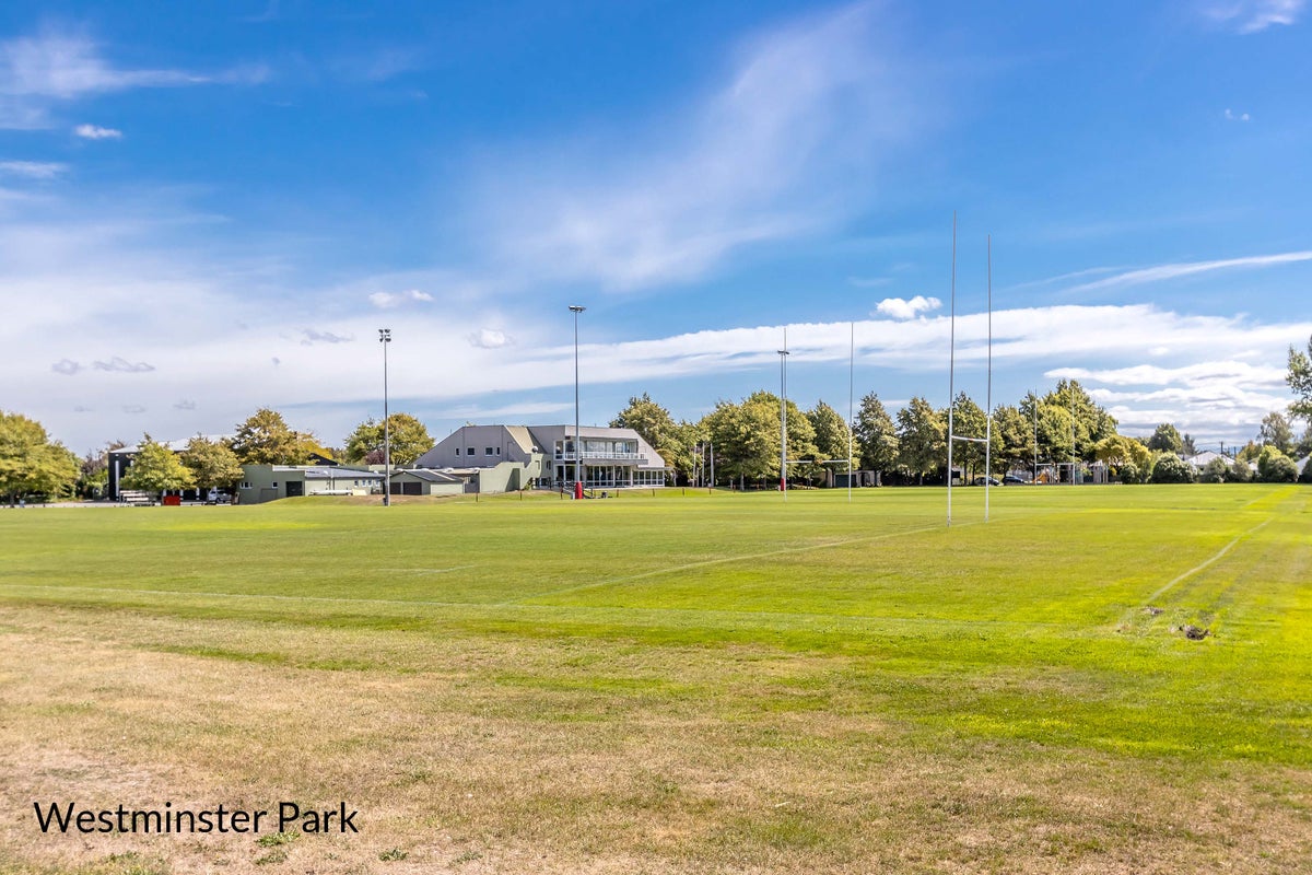 2/11 Marlin Place, Mairehau, Christchurch - Carousel 13