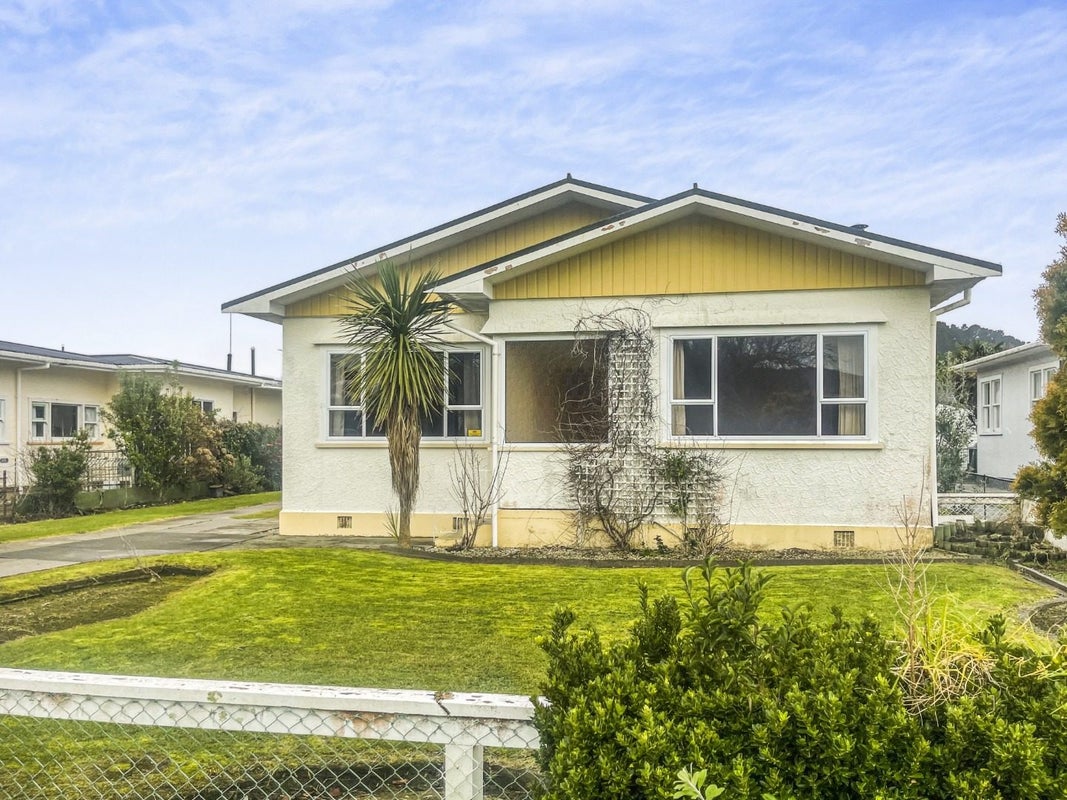 60 Iranui Road, Inner Kaiti, Gisborne, Gisborne - Carousel 2
