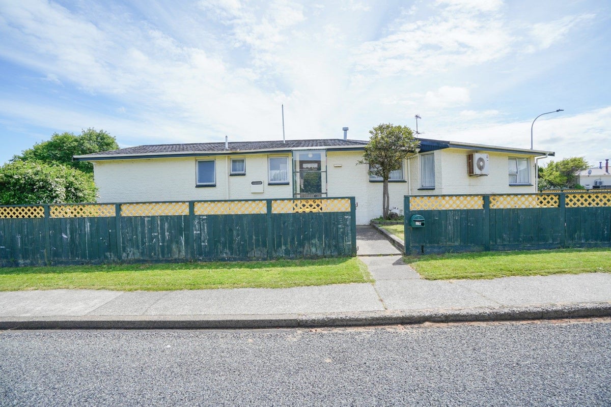19 Ascot Terrace, Kingswell, Invercargill - Carousel 18