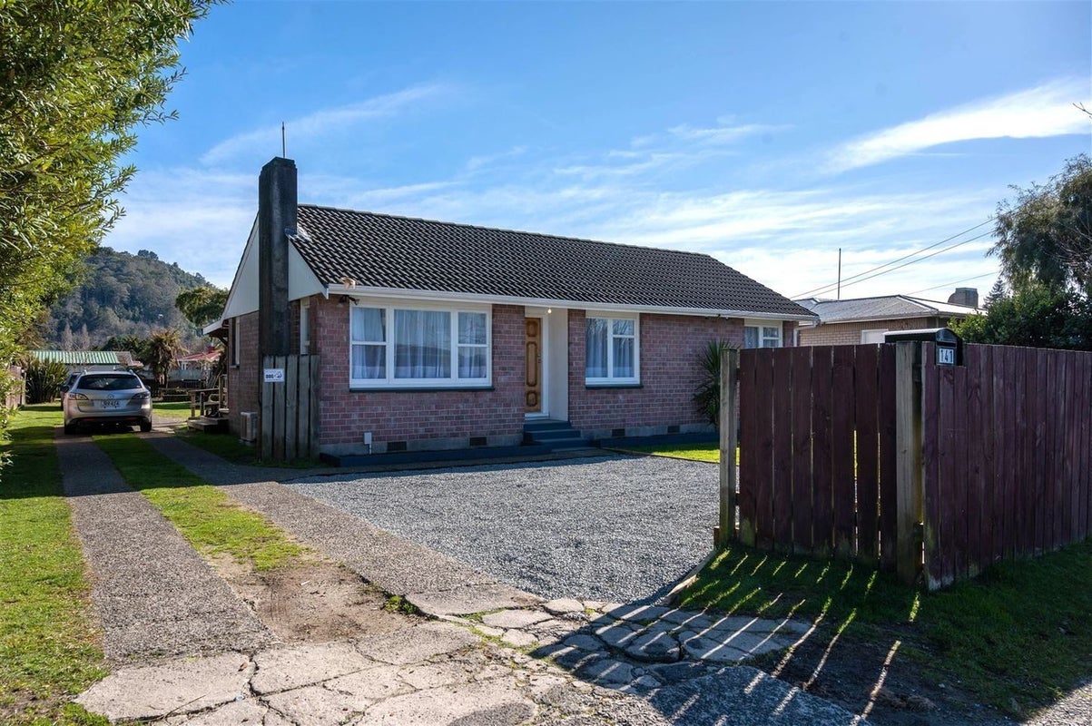 141 Clayton Road, Mangakakahi, Rotorua - Carousel 1