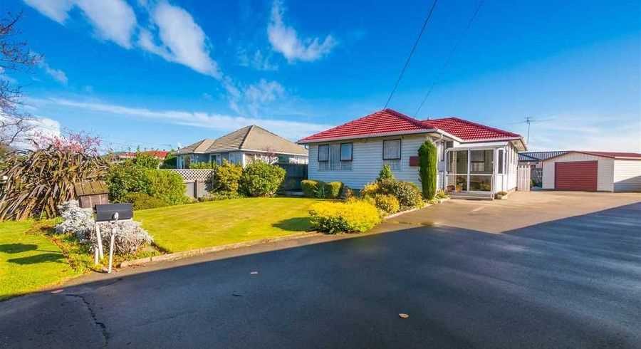 142 Springs Road, Hornby, Christchurch - Carousel 1
