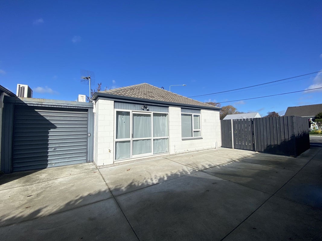 1/11 Middleton Road, Upper Riccarton, Christchurch - Carousel 1