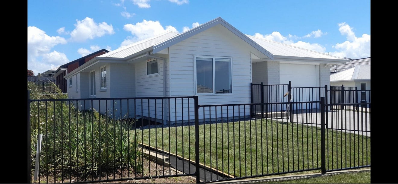 1 Nottingham Road, Omokoroa, Omokoroa - Carousel 1