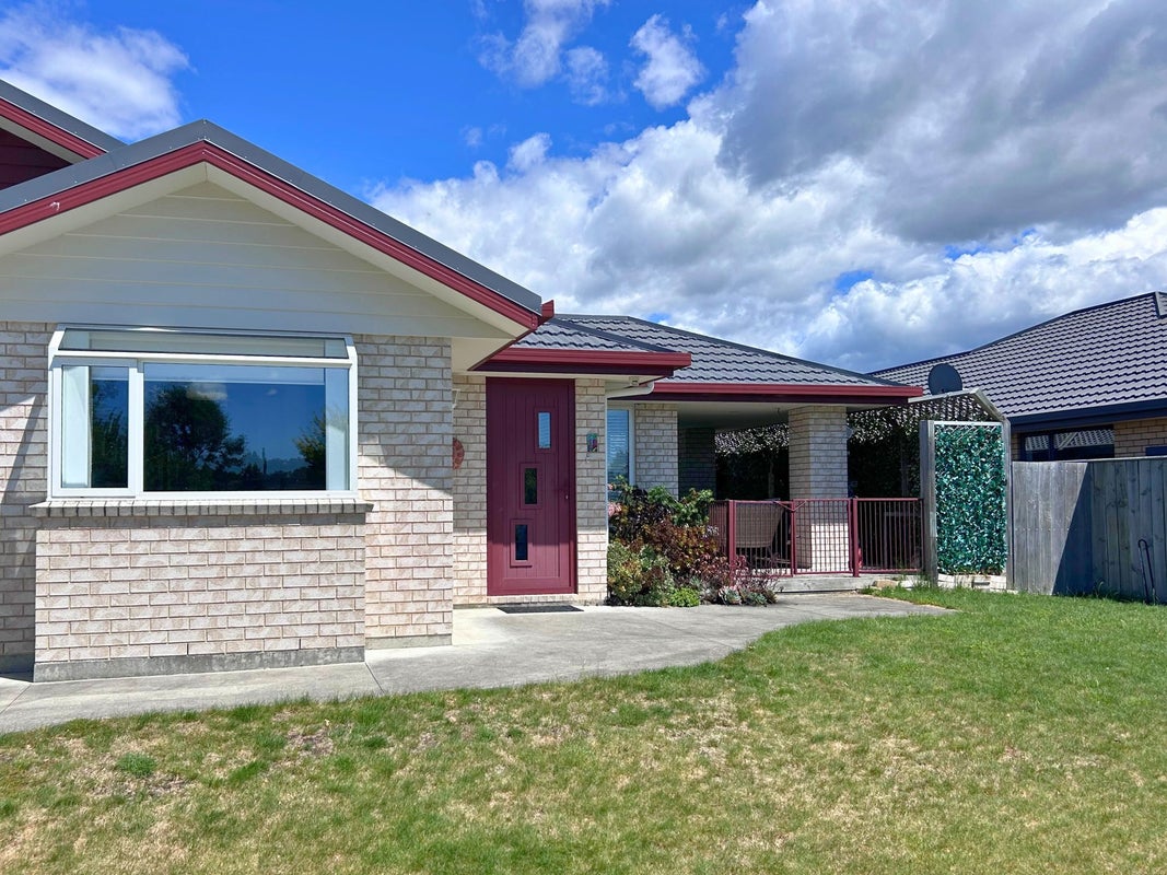 10 Lancaster Avenue, Burleigh, Blenheim - Carousel 1