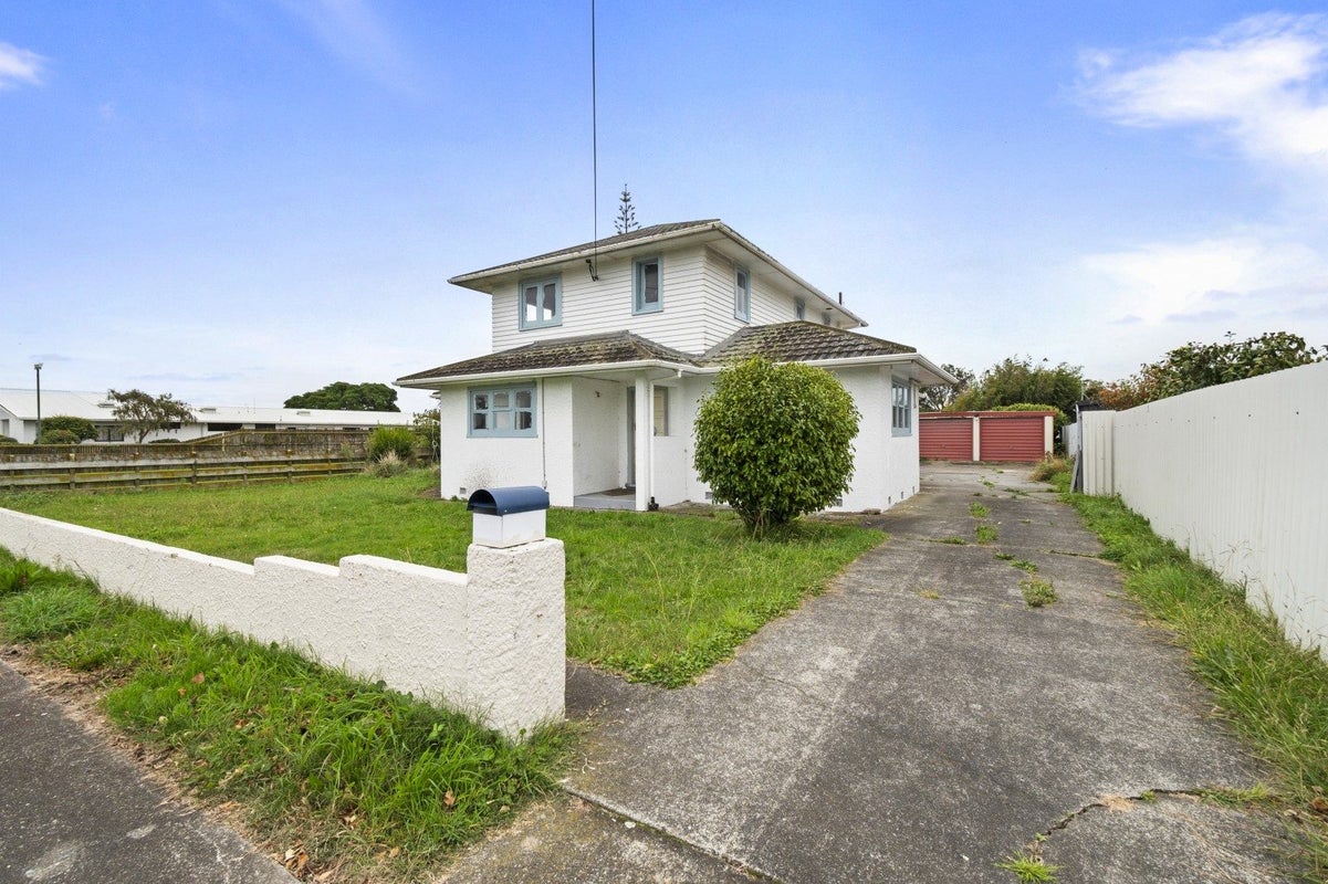 35 Cook Street, Foxton, Foxton - Carousel 1