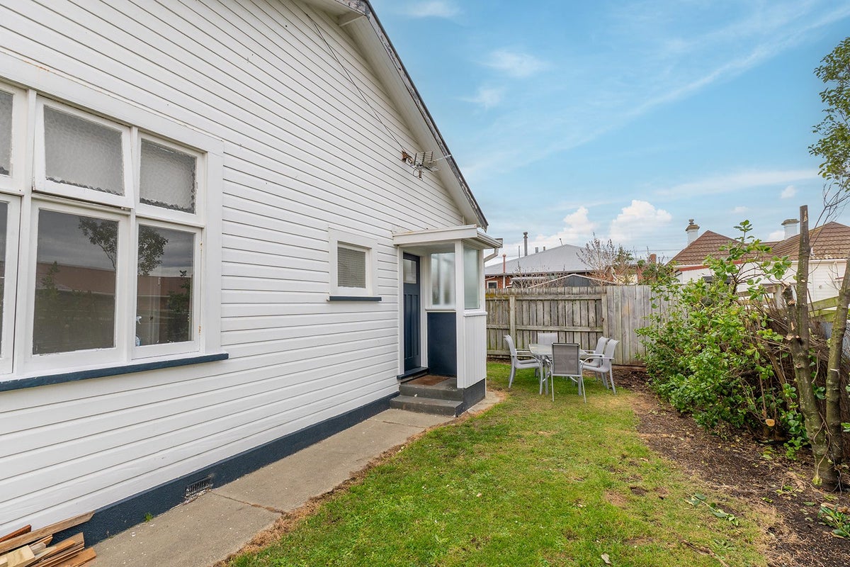 78 Grove Street, Saint Kilda, Dunedin - Carousel 1
