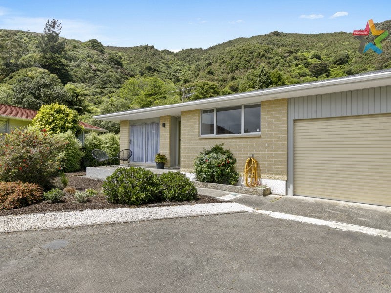 2/103 Wyndrum Avenue, Waterloo, Lower Hutt - Carousel 1