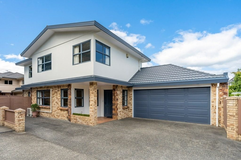 147 Waterloo Road, Hutt Central, Lower Hutt - Carousel 1