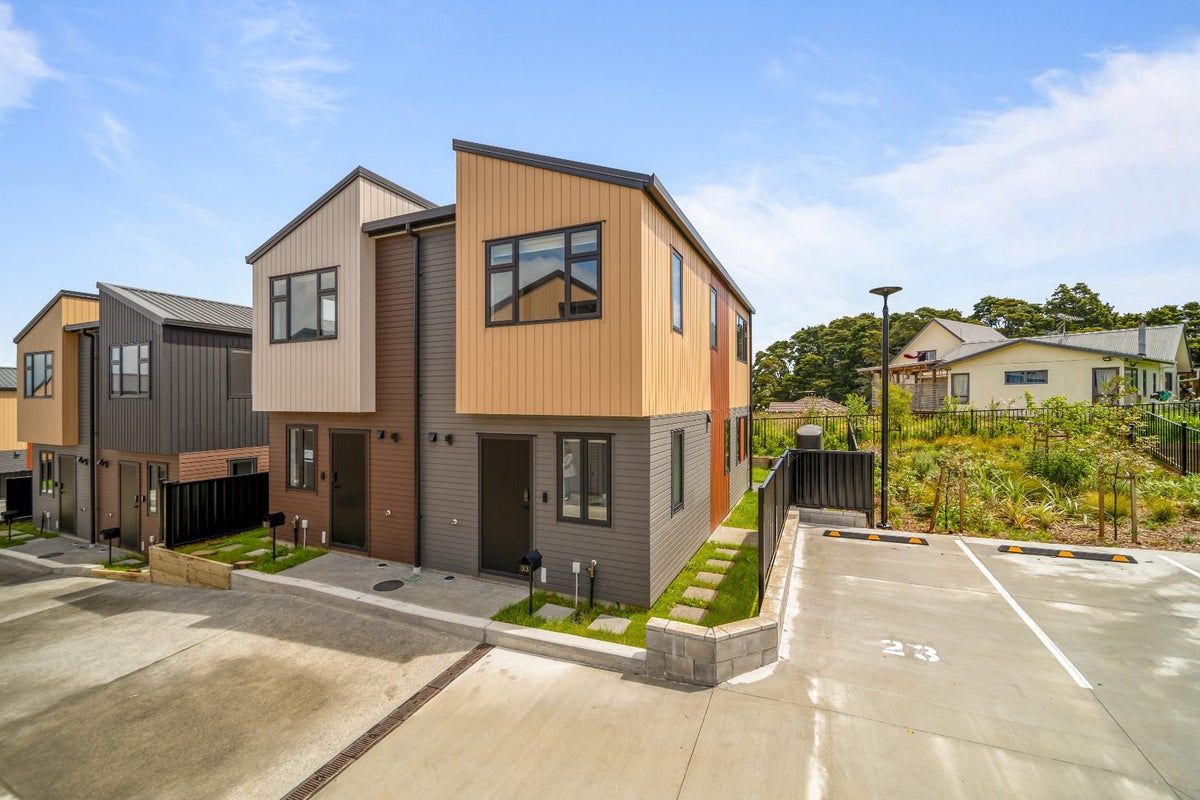23 Mataara Lane, Manurewa, Auckland - Carousel 1