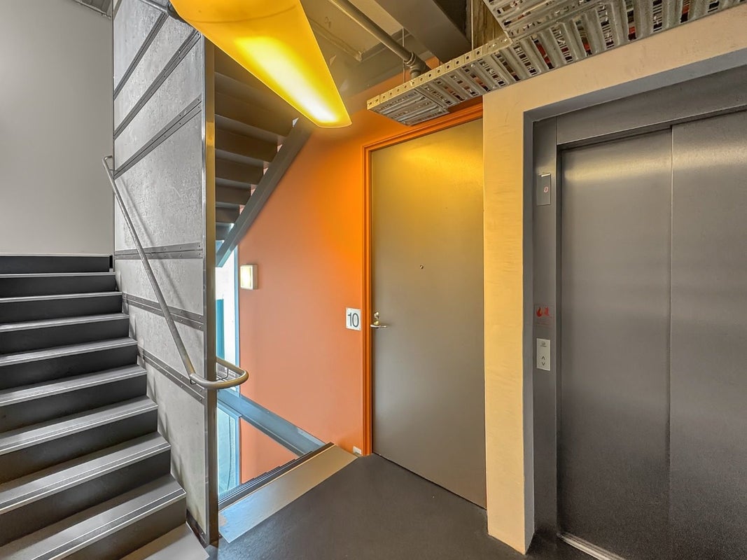 10/158 Cuba Street, Te Aro, Wellington - Carousel 19