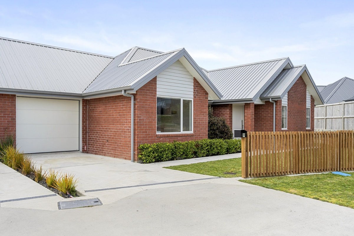 9 Clifford Close, Leamington, Cambridge - Carousel 17