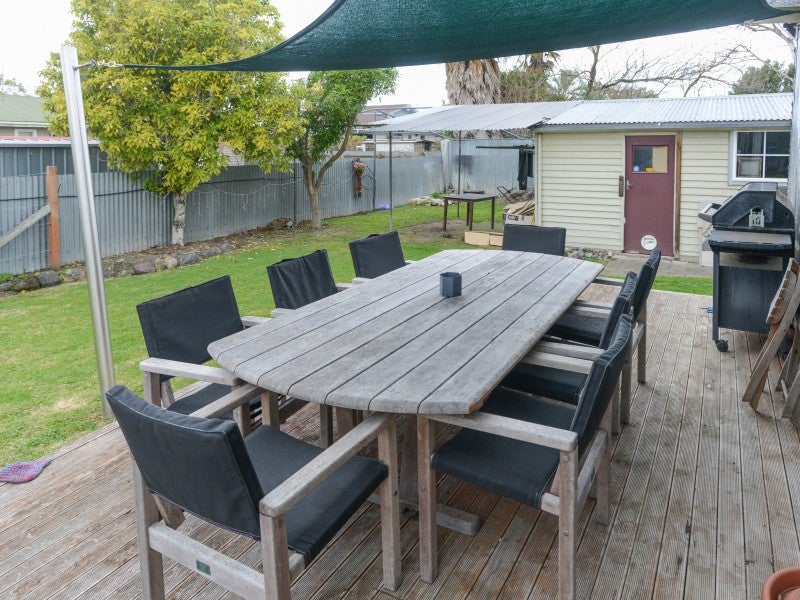 12 Ireland Place, Pirimai, Napier - Carousel 13