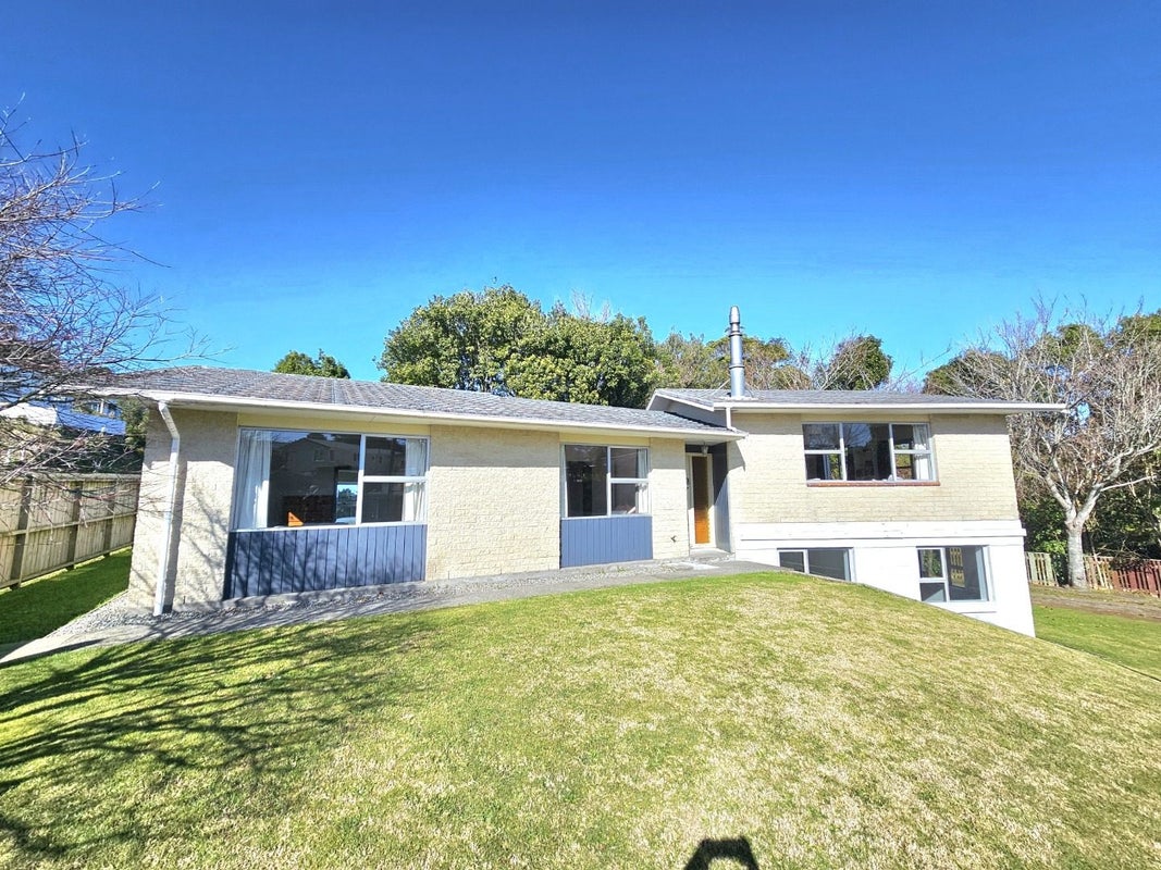 235 Heta Road, Merrilands, New Plymouth - Carousel 1