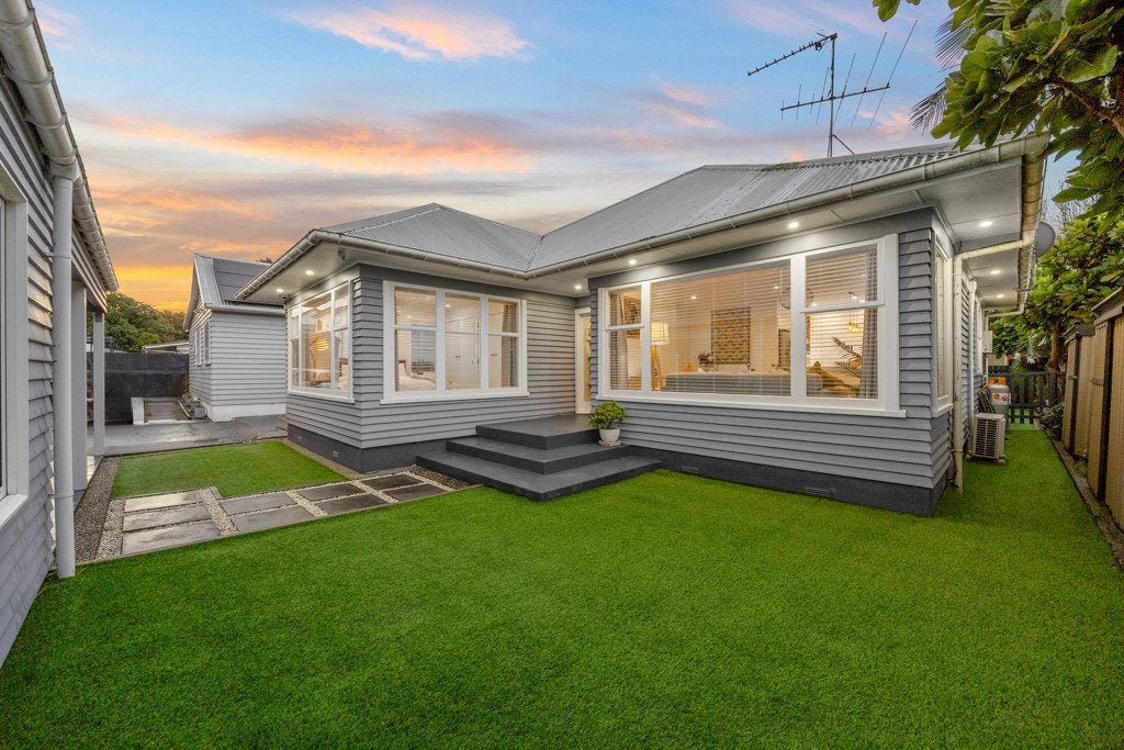 39 Aranui Road, Mount Wellington, Auckland - Carousel 2