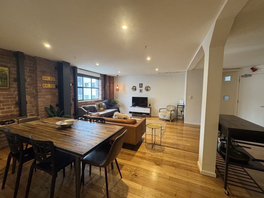 8K Egmont Street, Te Aro, Wellington - Carousel 2